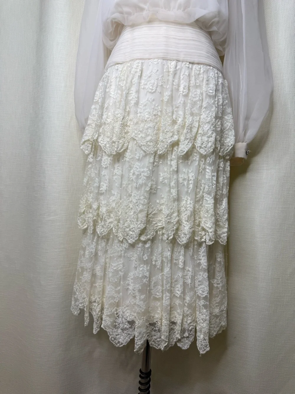 Vintage Morton Myles White Lace Dress Size 8 Romantic Boho Midi USA - Picture 5 of 11